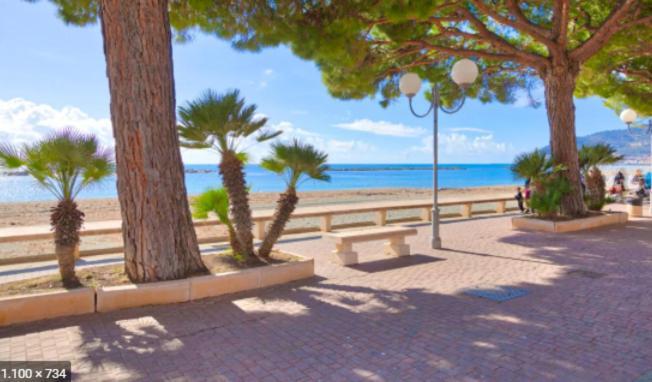 Condominio Ariazzurra S. Bart. San Bartolomeo Al Mare Exterior foto